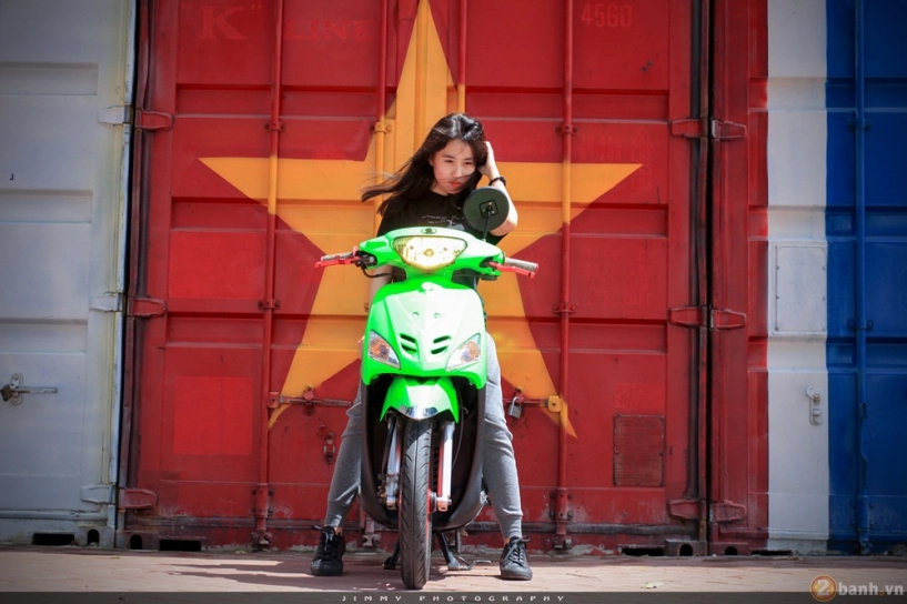 Super mini scooter nổi bật tạo dáng cùng teen girl sài thành - 9