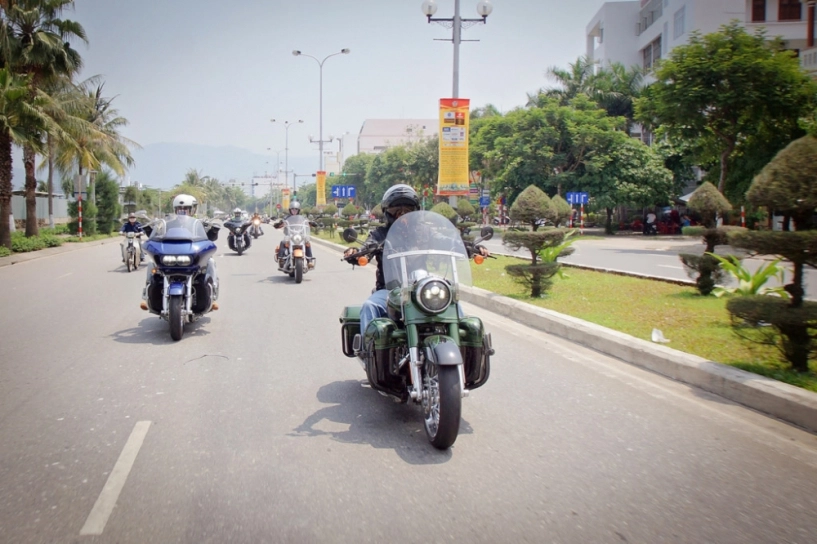 Trên chiếc harley-davidson biker việt chinh phục sài gòn - hà nội trong 3 ngày - 3