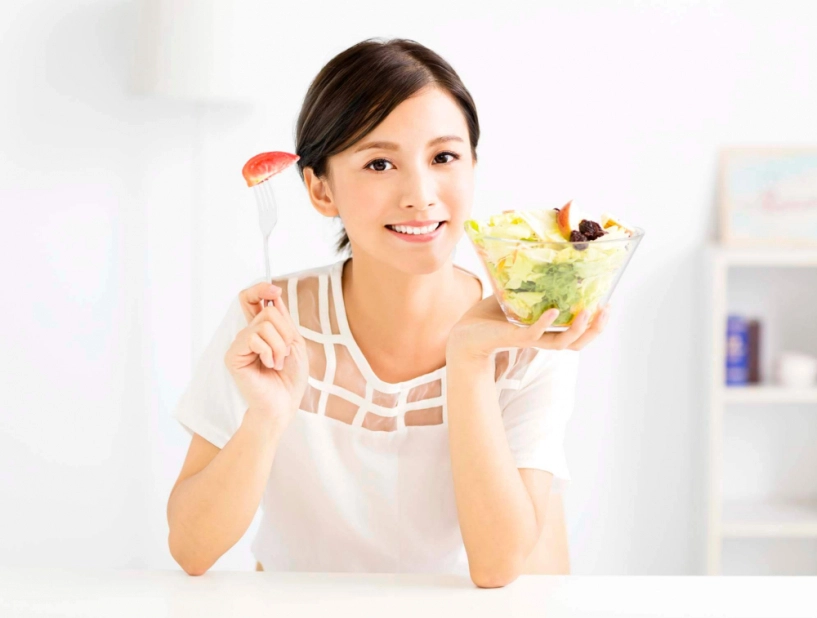 Tưởng làn da hoàn hảo dàn mỹ nhân cũng từng khóc ròng vì mụn chi chít kéo đầy lên mặt - 12