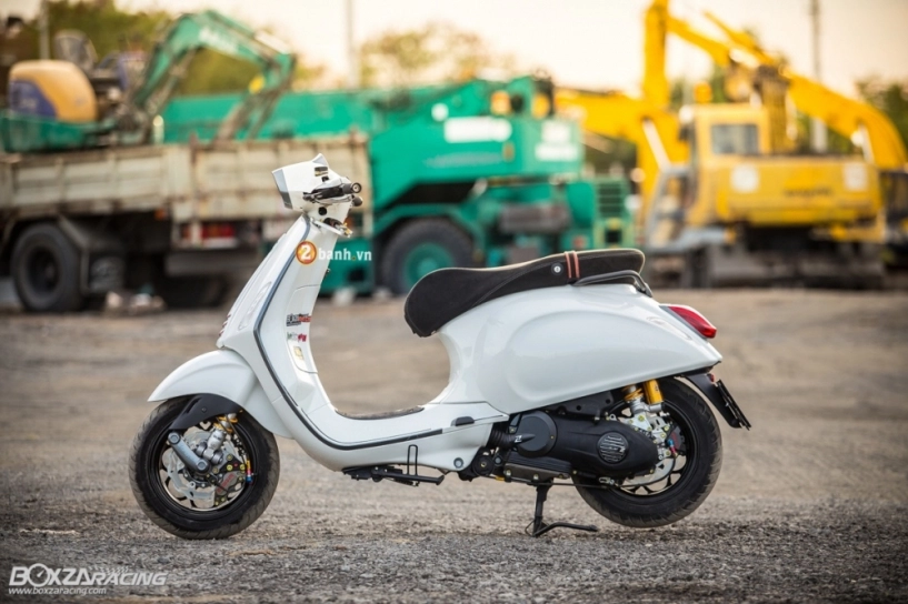 Vespa sprint đầy tinh tế và ấn tượng trong bản độ hơn trăm triệu - 1