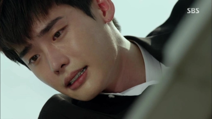 while you were sleeping lee jong suk chính là nam thần số nhọ luôn bị bắn suýt chết trong lòng nữ chính - 6