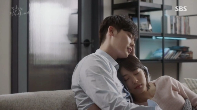 while you were sleeping lee jong suk chính là nam thần số nhọ luôn bị bắn suýt chết trong lòng nữ chính - 11