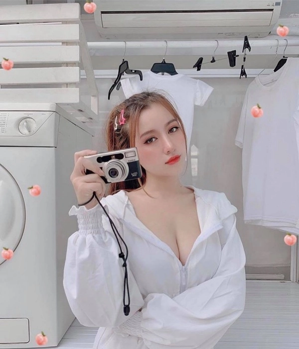 Xuất hiện yêu nữ ngực khủng mê diện bikini khoe body bốc lửa hơn cả ngọc trinh - 12