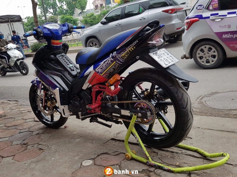 Yamaha exciter 2010 bản độ thân xác nhỏ với dàn chân khổng lồ - 4