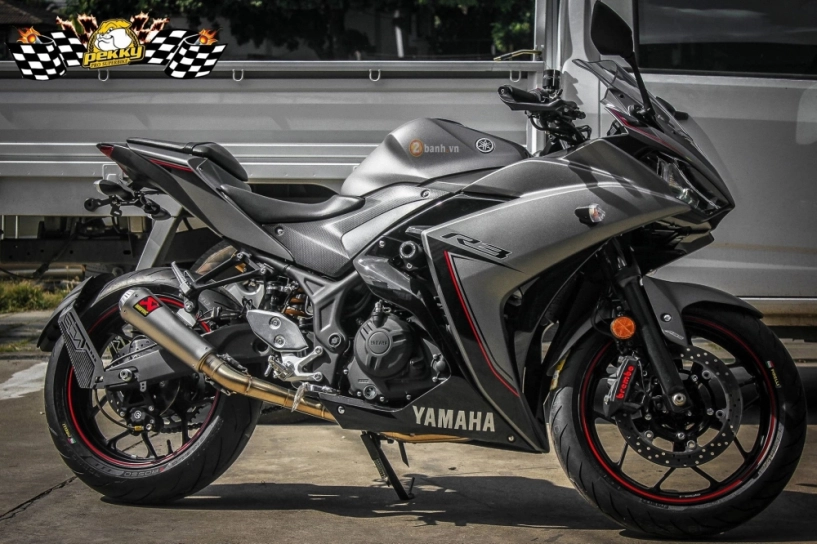 Yamaha r3 trong bản độ đầy mạnh mẽ đậm chất thể thao - 1
