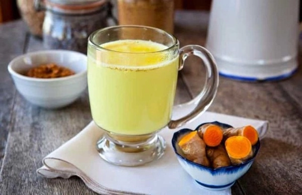 6 cách làm trắng da bằng bột nghệ thoa đến đâu da bật tông đến đó chỉ sau 2 tuần - 2