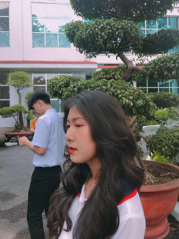 Bị tố sửa mũi nữ sinh 2k1 tìm đến hoa hậu việt nam để chứng minh mình đẹp tự nhiên - 4