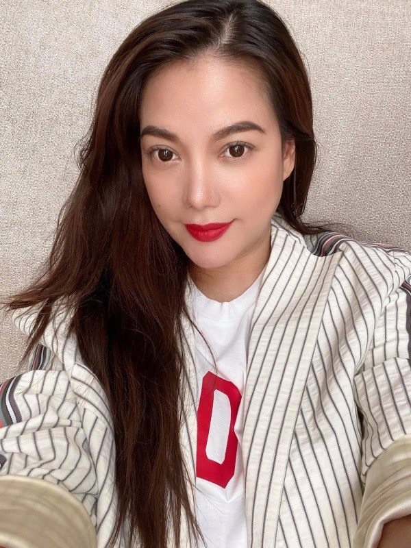 Càng nhìn càng thấy gương mặt khác lạ trương ngọc ánh vướng nghi vấn phẫu thuật thẩm mỹ - 9