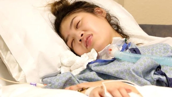 Chi tiền đi nâng ngực người phải cắt bỏ cả vòng 1 người sống thực vật đến hết đời - 7