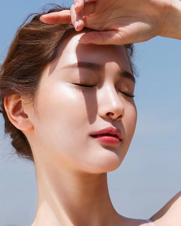 Những điều nên và không nên trong chăm sóc da khi phải đeo khẩu trang cả ngày - 4