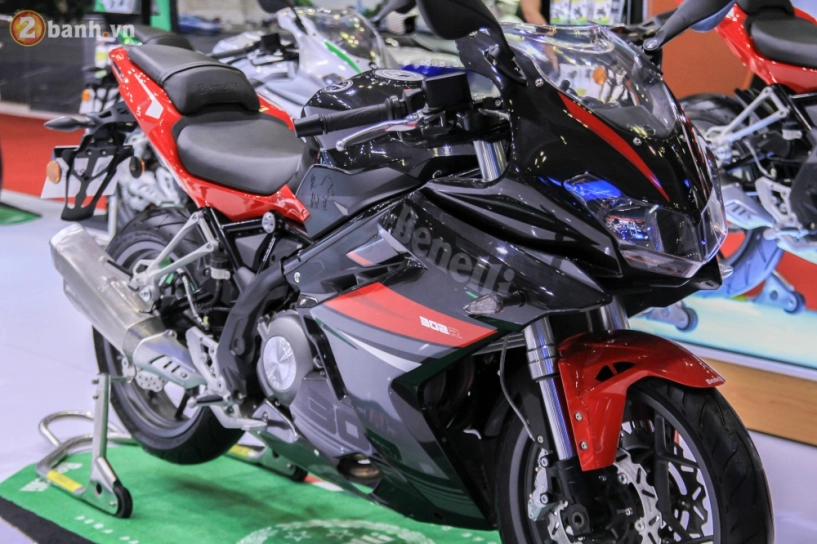 Benelli giới thiệu mẫu xe mới tại triển lãm môtô xe máy việt nam 2017 - 11