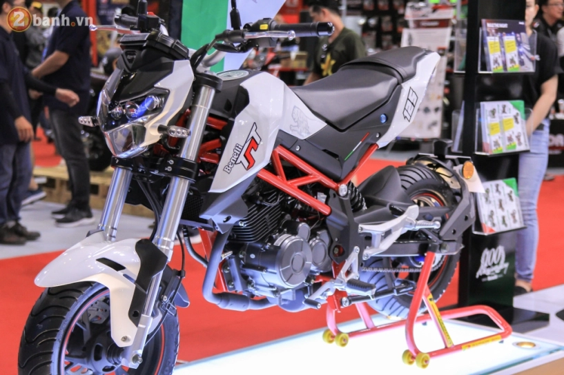 Benelli giới thiệu mẫu xe mới tại triển lãm môtô xe máy việt nam 2017 - 12