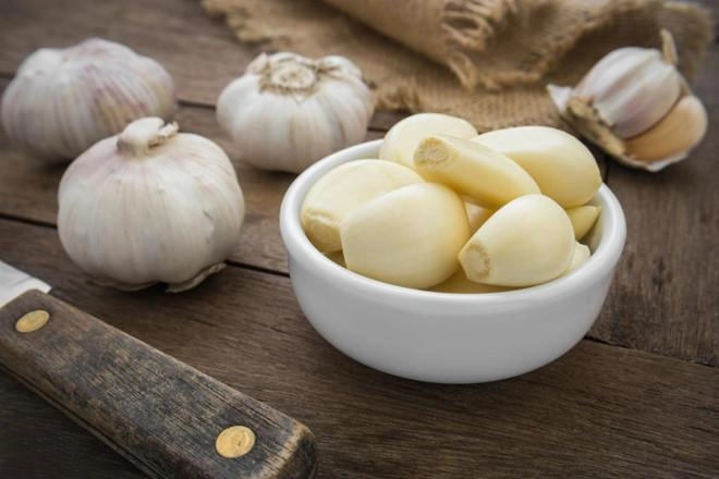 Biến dạng kinh khủng cả khuôn mặt vì tẩy nốt ruồi sai cách chị em nên cảnh giác cao độ - 6