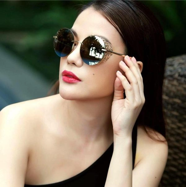 Cằm dài ngoằng mặt cứng đơ phải chăng trương ngọc ánh gặp biến chứng khi phẫu thuật thẩm mỹ - 9