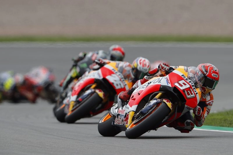 Chặng 9 giải đua motogp repsol honda team lên ngôi - 3