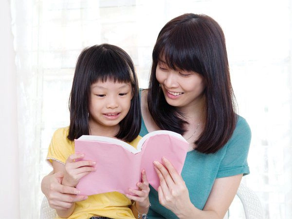 Đến trường đón con mẹ trẻ khiến các ông bố ngẩn ngơ phụ huynh nữ không hài lòng - 3