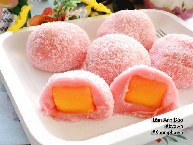 Dẻo dẻo thơm thơm ngon ngọt với bánh mochi vị dâu nhân xoài tuyệt hảo - 12