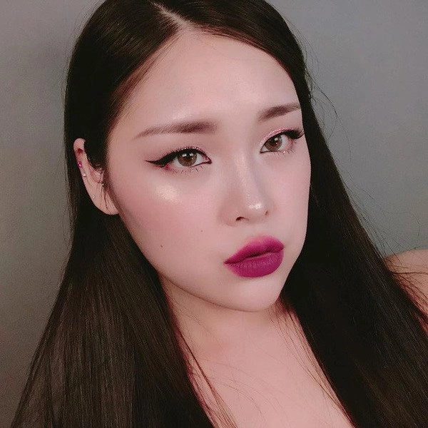 Diện màu son mà 10 người nhìn 9 người chê sến có ai dũng cảm như lã thanh huyền - 6