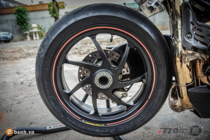 Ducati 1198s đầy hiệu năng trong bản độ cực kì ấn tượng của biker thái - 10