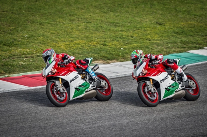 Ducati 1299 panigale r final edition-phiên bản cuối cùng động cơ 2 xy-lanh 8 v - 6