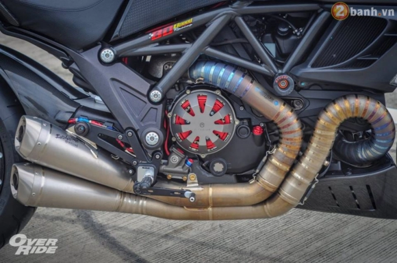 Ducati diavel trong bản độ cromo đầy tốn kém của anh chàng biker khổng lồ - 29
