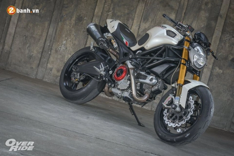 Ducati monster 696 con quái thú huyền thoại của nhà ducati - 12