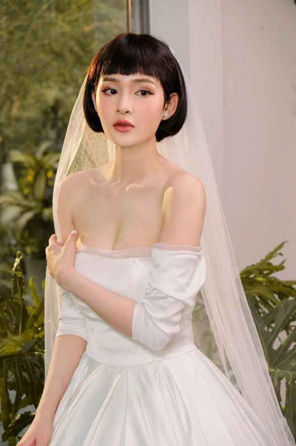 Gương mặt ngày càng phúng phính hiền hồ tiếp tục bị gọi tên trong dàn sao dao kéo - 10