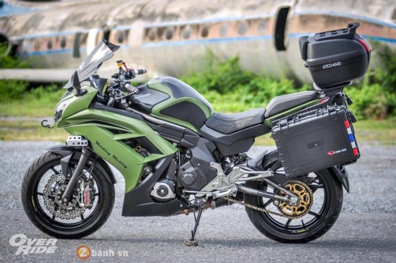 Kawasaki ninja 650 đầy phong trần với phong cách military touring - 10