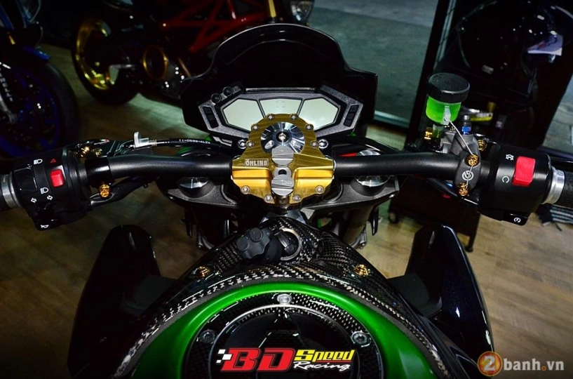 Kawasaki z800 độ rực rỡ bên dàn option đồ chơi hàng hiệu - 3