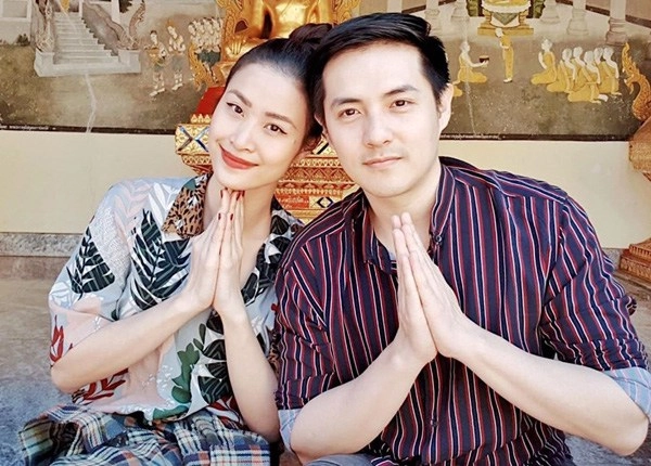Khi vợ chồng sao việt khoe mặt mộc trấn thành - hari won thua xa loạt cặp đôi - 13
