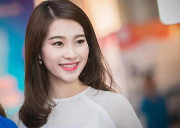Kiểu tóc đẹp 2022 cho nữ được yêu thích và thịnh hành nhất - 18