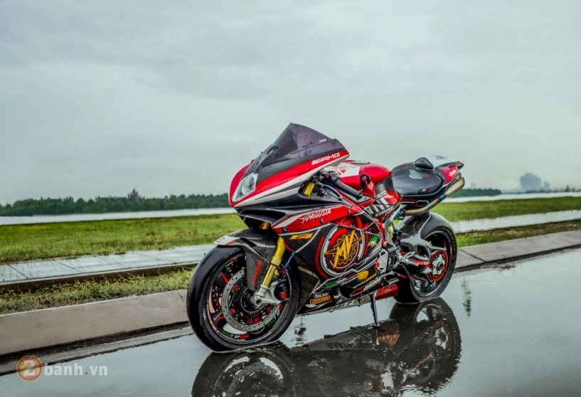 Mv agusta f4 rr đẹp không thể cưỡng trong bản độ tiền tỷ của biker việt - 2