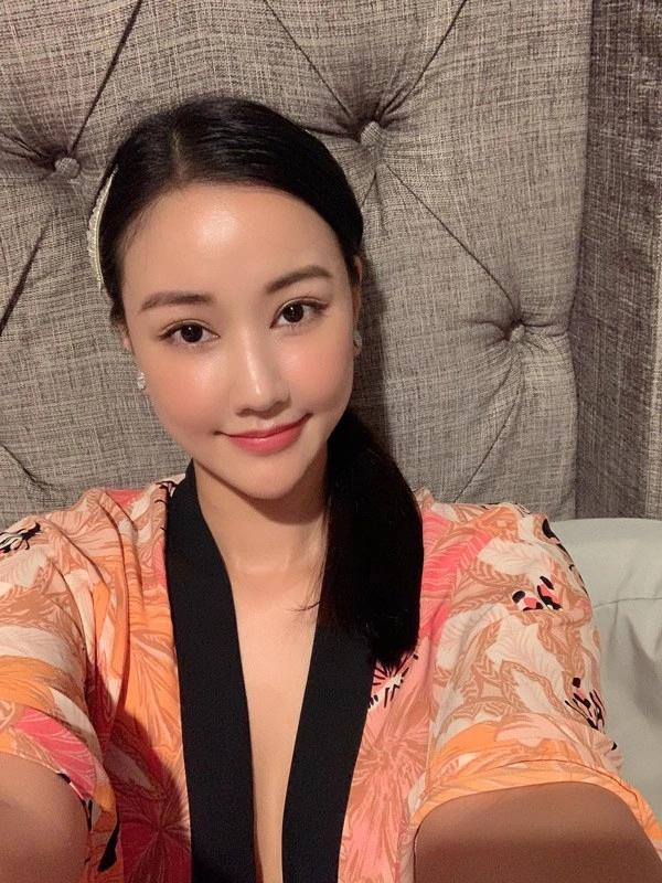 Nhan sắc thực sự sau khi nghiện thẩm mỹ của người đẹp không đội trời chung với hồ ngọc hà - 8