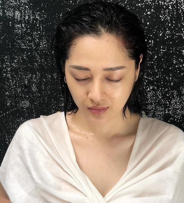 Nhìn tấm ảnh gây bão của hồ ngọc hà bảo anh son phấn nợ họ một lời xin lỗi vì - 5