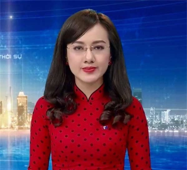 Soi gout ăn mặc của các btv vtv người mê sắm hàng hiệu người quanh năm chỉ diện áo dài - 30