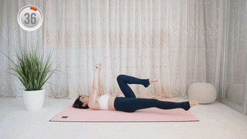 Tay chân mảnh khảnh nhưng bụng sồ sề mỡ tập động tác này lộ eo thon chỉ sau 2 tuần - 4