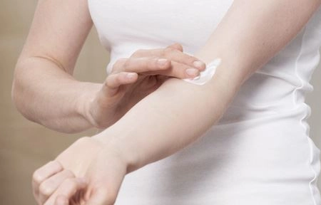 Thay đổi thời tiết dị ứng mề đay không chừa một ai và cẩm nang điều trị nhanh chóng - 2