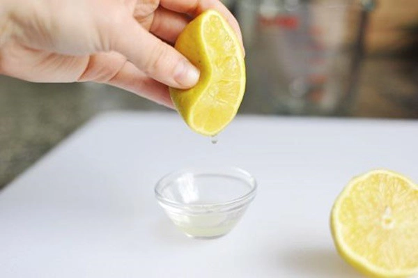 Thuý vân bầu bì những ngày cuối thai kỳ mặt hơi phù nhưng làn da vẫn chuẩn mác hoa hậu - 9