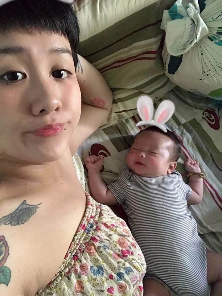 Tưởng nam sinh viên gay học trò tuấn hưng được trai trẻ cho lên chức mẹ sau 4 tháng yêu - 9