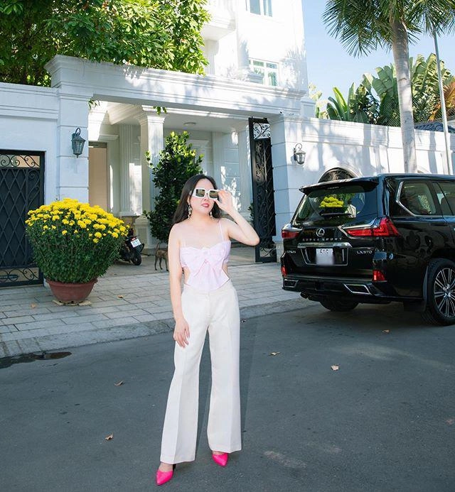 U40 phượng chanel lão hoá da mặt nhưng riêng phần cổ và ngực vẫn trẻ trung như thiếu nữ - 12