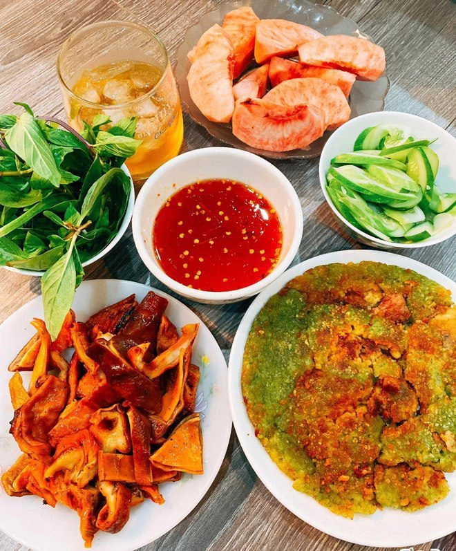 Vợ khoe bàn ăn đầy món ngon hồng đăng nói một câu khiến hội chị em ghen đỏ mắt - 2