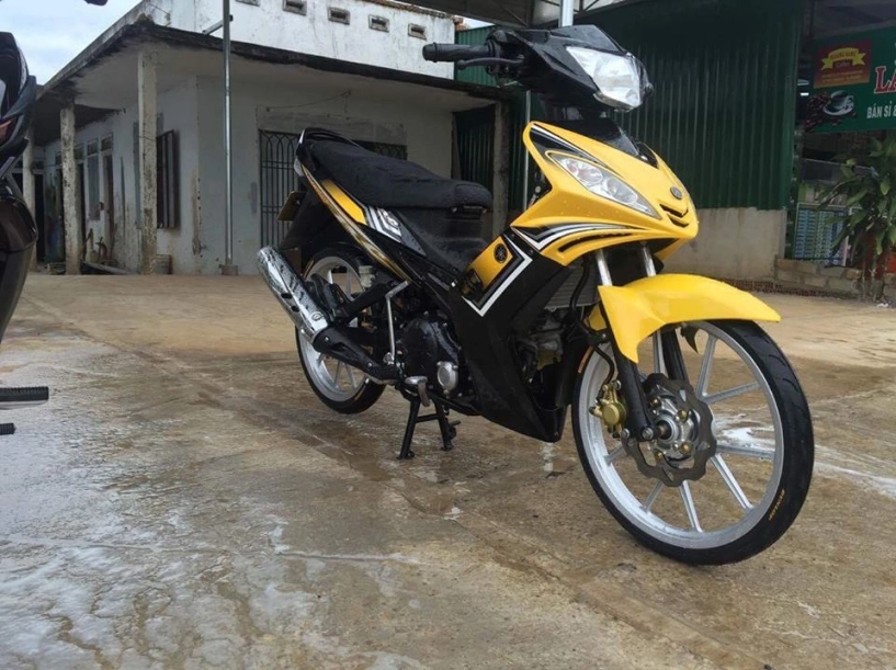 Yamaha exciter 135cc nghiêng ngã trước trống đồng đông sơn - 3