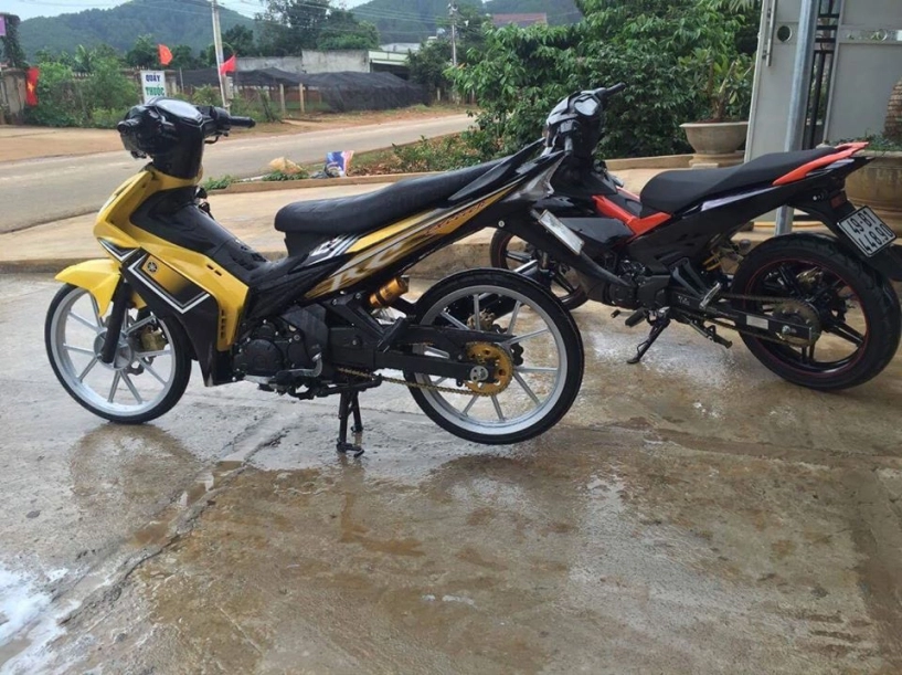 Yamaha exciter 135cc nghiêng ngã trước trống đồng đông sơn - 4