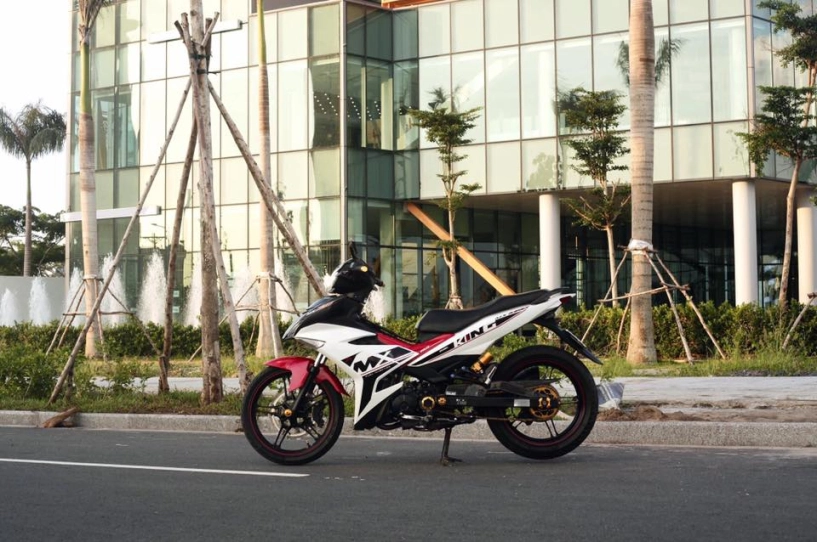 Yamaha exciter 150cc xám đẹp trai lai rai buổi chiều - 2