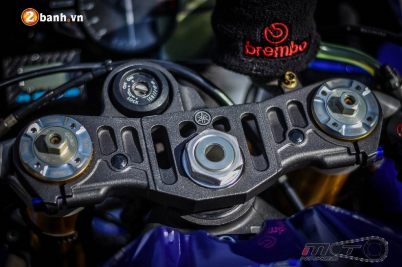 Yamaha r1 rực rỡ trong bản độ movista motogp 46 - 8