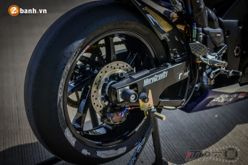 Yamaha r1 rực rỡ trong bản độ movista motogp 46 - 22
