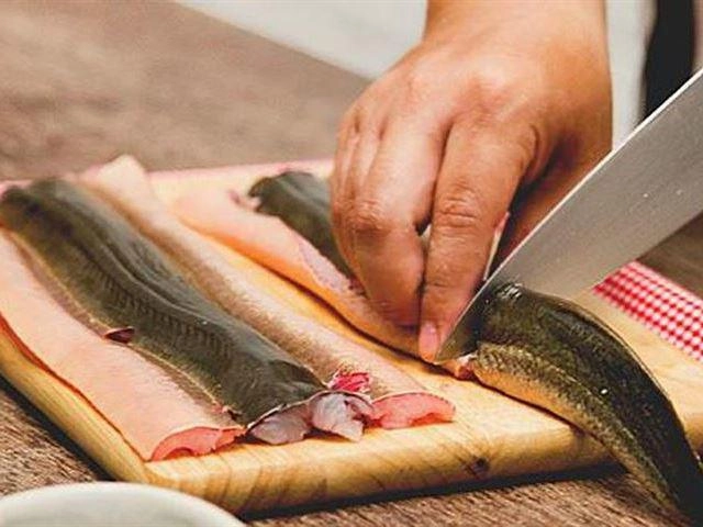 2 cách nấu cháo lươn đậu xanh cho bé cho bé ăn dặm bổ dưỡng thơm ngậy - 2