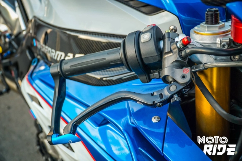 Bmw s1000rr bản độ căng nét trên từng chi tiết của biker việt - 4