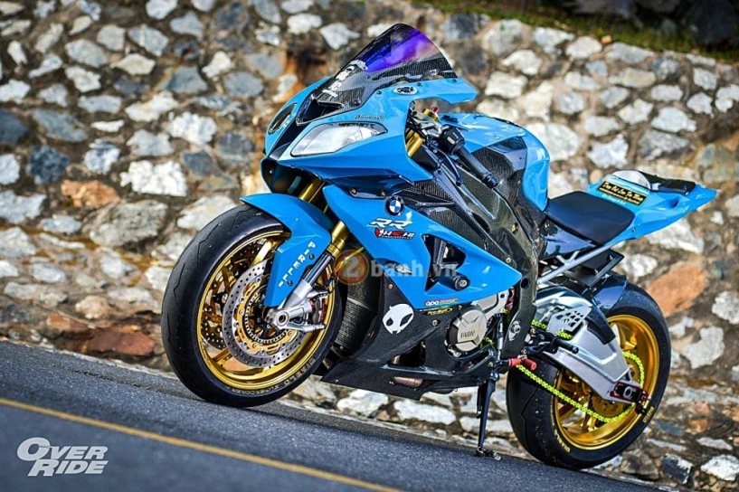 Bmw s1000rr đầy nổi trội với phiên bản dark blue sea - 2