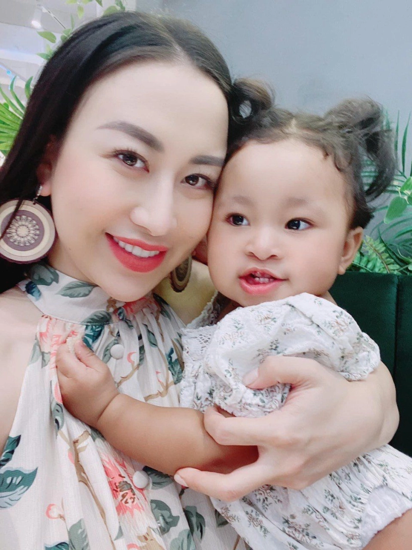 Bức ảnh bàn tay hư của anh chồng châu phi với tiểu thư hà thành ai cũng đỏ mặt - 4
